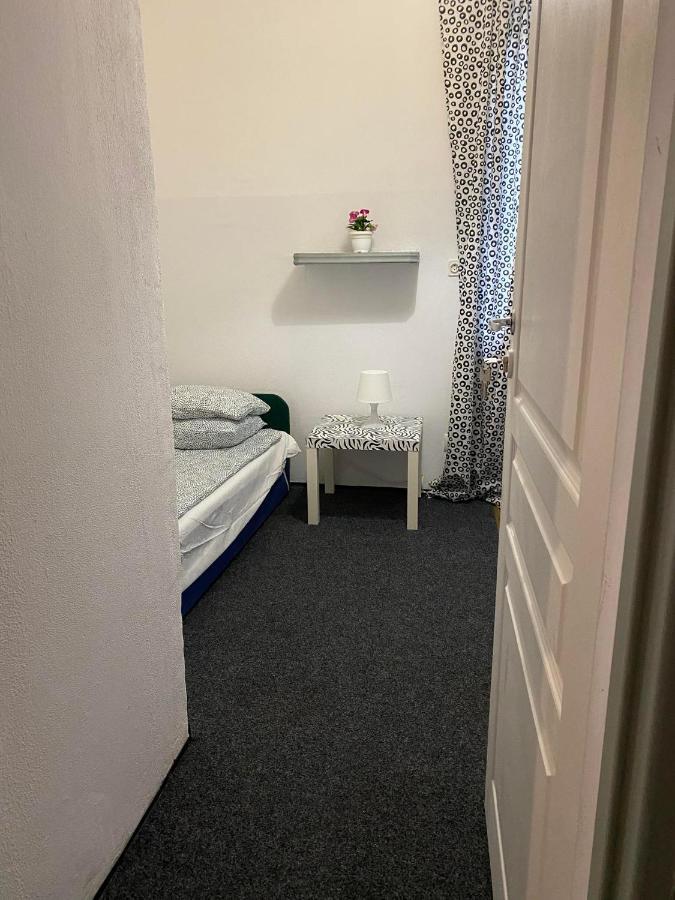 Charmed Homestay - Zaczarowany วอร์ซอ ภายนอก รูปภาพ