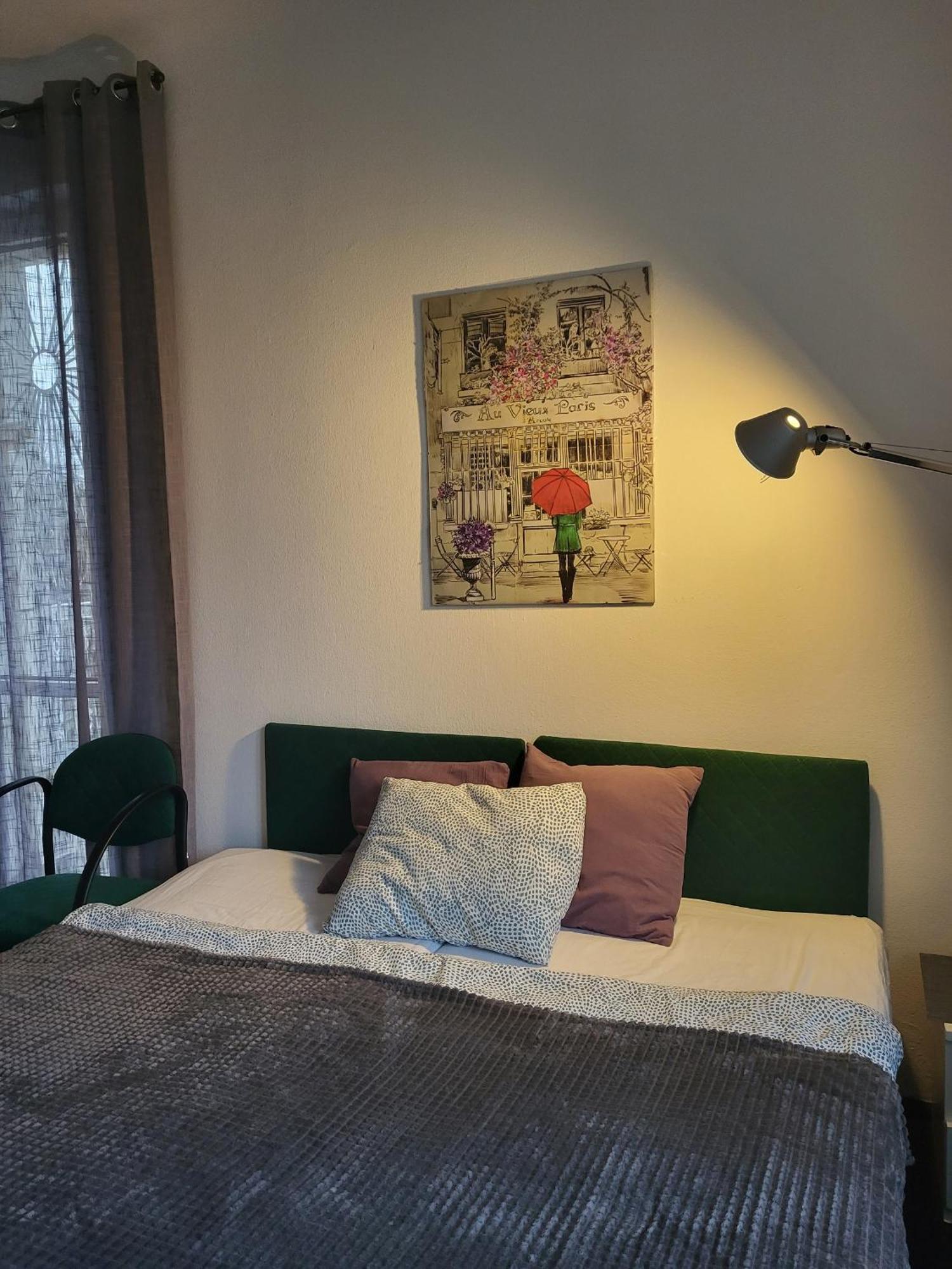 Charmed Homestay - Zaczarowany วอร์ซอ ภายนอก รูปภาพ