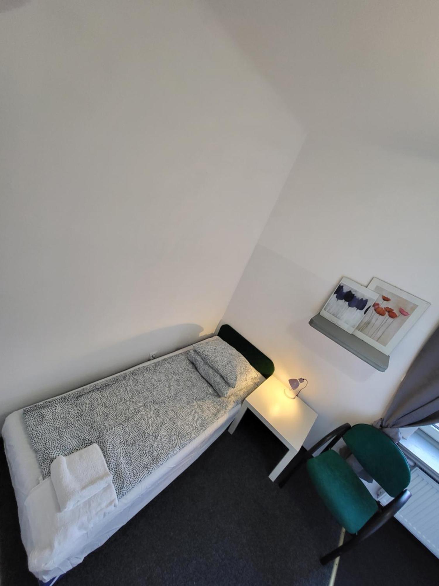 Charmed Homestay - Zaczarowany วอร์ซอ ภายนอก รูปภาพ